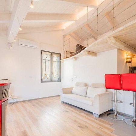 Appartamento Spotorno Con Ampio Terrazzo Attrezzato Anche Con Angolo Cottura מראה חיצוני תמונה