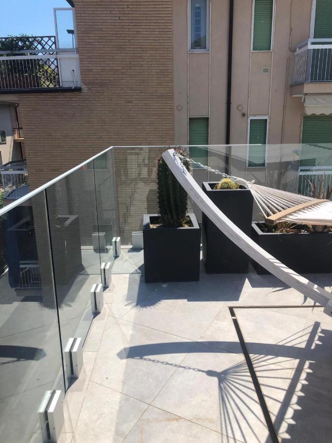 Appartamento Spotorno Con Ampio Terrazzo Attrezzato Anche Con Angolo Cottura מראה חיצוני תמונה