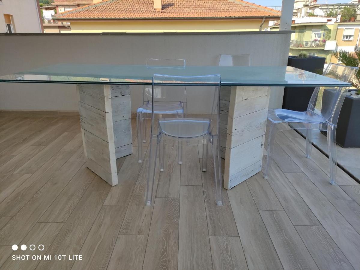 Appartamento Spotorno Con Ampio Terrazzo Attrezzato Anche Con Angolo Cottura מראה חיצוני תמונה